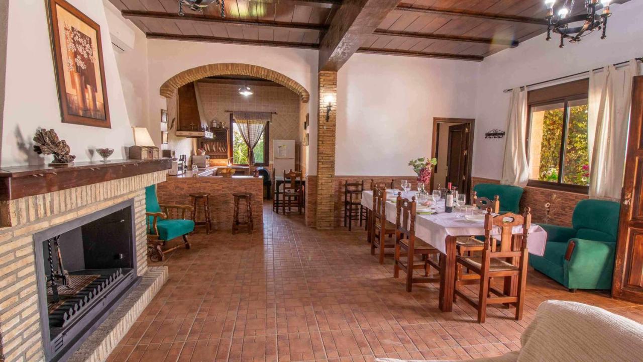 La Lantejuela Casa Rural Villa Lucrecia מראה חיצוני תמונה